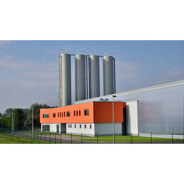 Große Zuckersilos für sichere und hygienische Lagerung