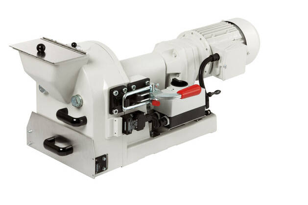 Hohe Endfeinheit für große Mengen Schnell und Fein: Scheibenmühle PULVERISETTE 13 classic line.  Das ideale Gerät zur Feinmahlung von bis zu 150 kg pro Stunde von weichen bis hart-spröden und temperaturempfindlichen Feststoffen, uch im kontinuierlichen Betrieb.