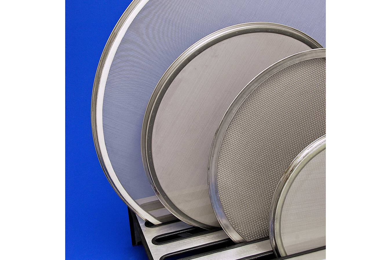 Ständiger Innovation unterworfen: Siebe und Filter aus Metallgewebe Drahtgewebe, Edelstahlgewebe, Metallsiebe, Metallfilter