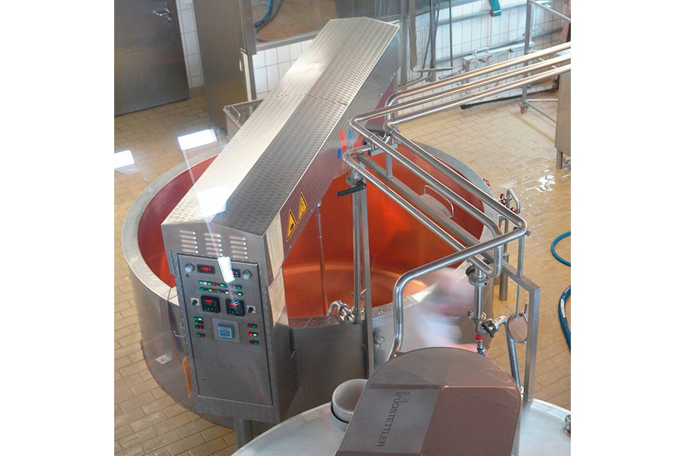 Unter Wasser mischen und rühren Mit Hochmomentantrieben große Mengen in kurzer Zeit mischen. Druckluftmotoren aus Edelstahl sind der ideale Antrieb in anspruchsvollen Einsatzumgebungen.