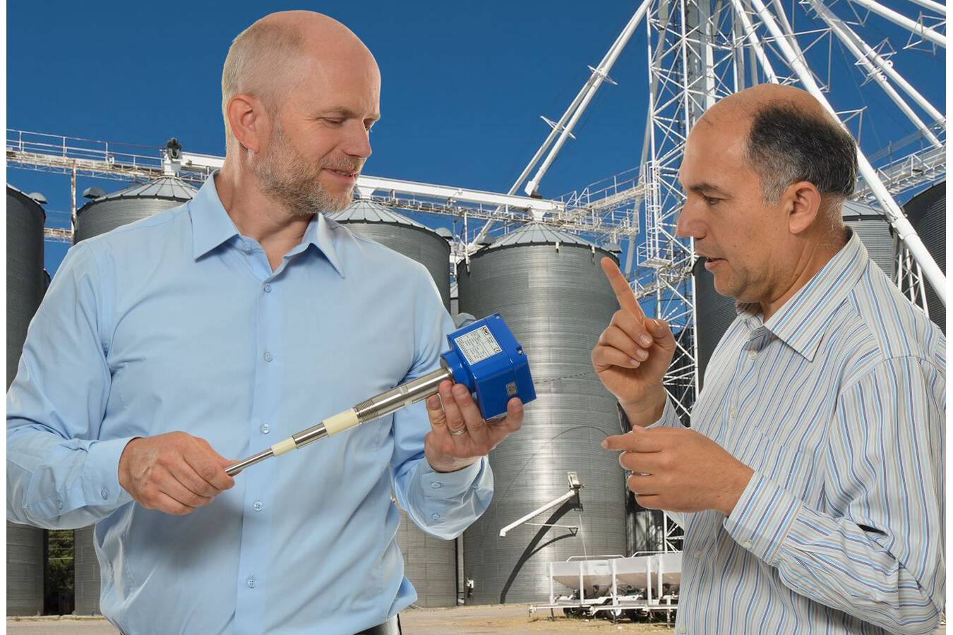 Der kapazitive RFnivo® 3000 ist die erste Wahl für viele Anwendungen Innovativer Allrounder für die Messung aller Arten von Schüttgütern, der alle wichtigen Eigenschaften einer zuverlässigen Messtechnik vereint und zudem sehr bedienerfreundlich ist.