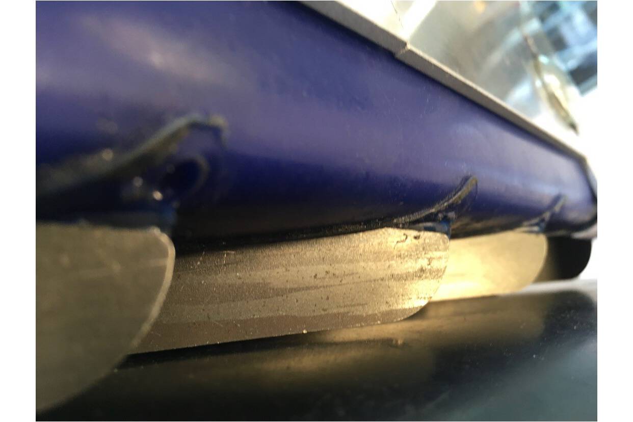  ScrapeTecs innovative Lösungen für Staub- und Verschüttungsprobleme Begleiten Sie uns auf dieser visuellen Reise und erfahren Sie mehr über unser Hauptprodukt, dem AirScrape einer kontaktlosen Seitenabdichtung, bis hin zum DustScrape - der guten Alternative zu den kostspieligen Enstaubungsanlagen.