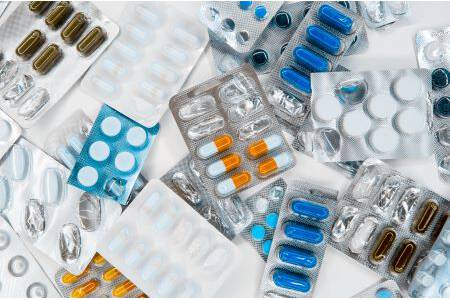 e-Book über die Vorteile der Pulverfließprüfung für Pharmazeutika Freeman Technology präsentiert ein eBook darüber, wie die Pulverprüfung in der pharmazeutischen Industrie greifbare Ergebnisse liefert. Von der Forschung und Entwicklung bis zur Produktion.