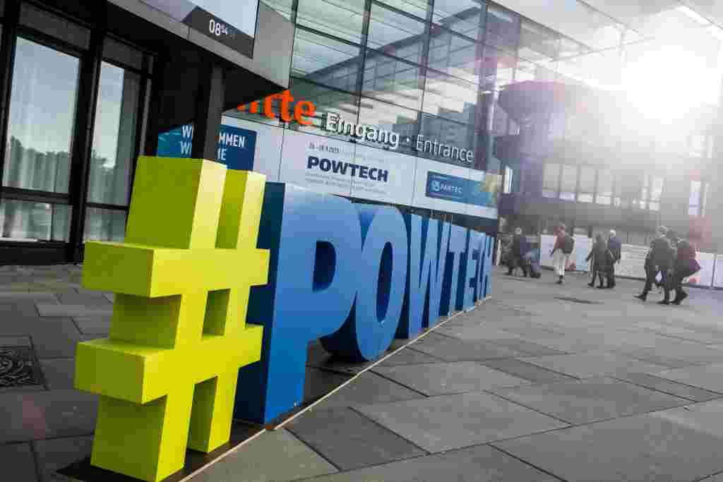 POWTECH/PARTEC 23: Heimat für Pulverprocessing und Partikeltechnologie Zufriedene Gäste in Nürnberg: POWTECH und PARTEC Hotspot für internationale Experten der Verfahrenstechnik sowie die Forschungselite der Partikeltechnologie. 