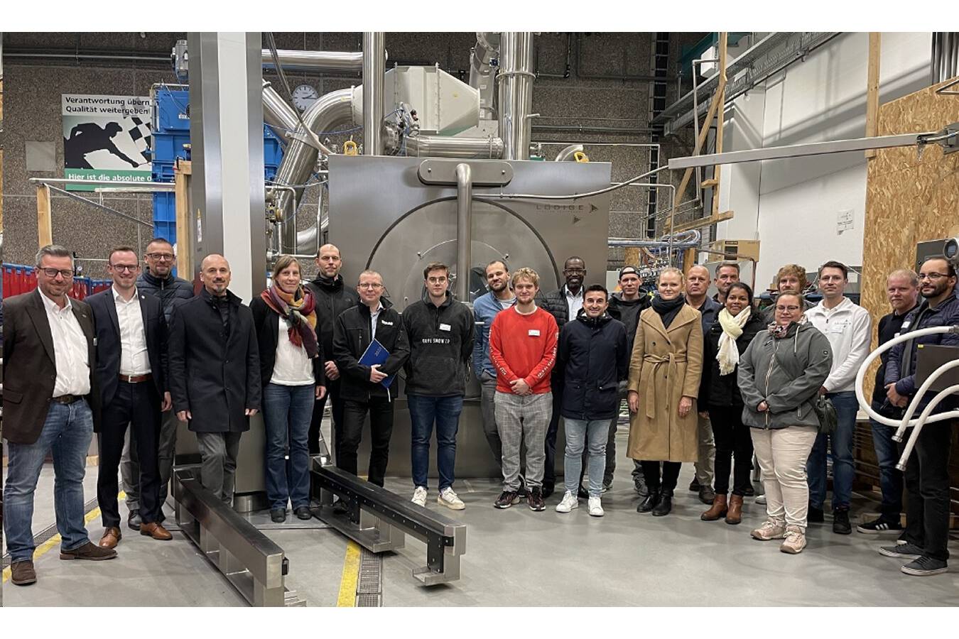 Tabletten-Beschichtung in ihrer ganzen Breite Am 18. und 19. Oktober 2023 trafen sich Experten aus ganz Deutschland zum Thema Tablettencoating beim Lödige Coating Seminar 