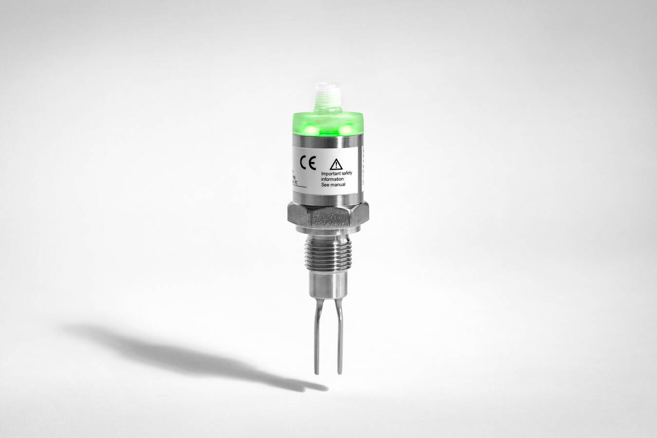 Die neue Schwinggabel Vibranivo 7000 von UWT - Coming soon Neuer ultra kompakte Vibrationsgrenzschalter von UWT revolutioniert die Füllstandsüberwachung von Flüssigkeiten - Die perfekte Lösung für sicheren Betrieb und maximale Performance