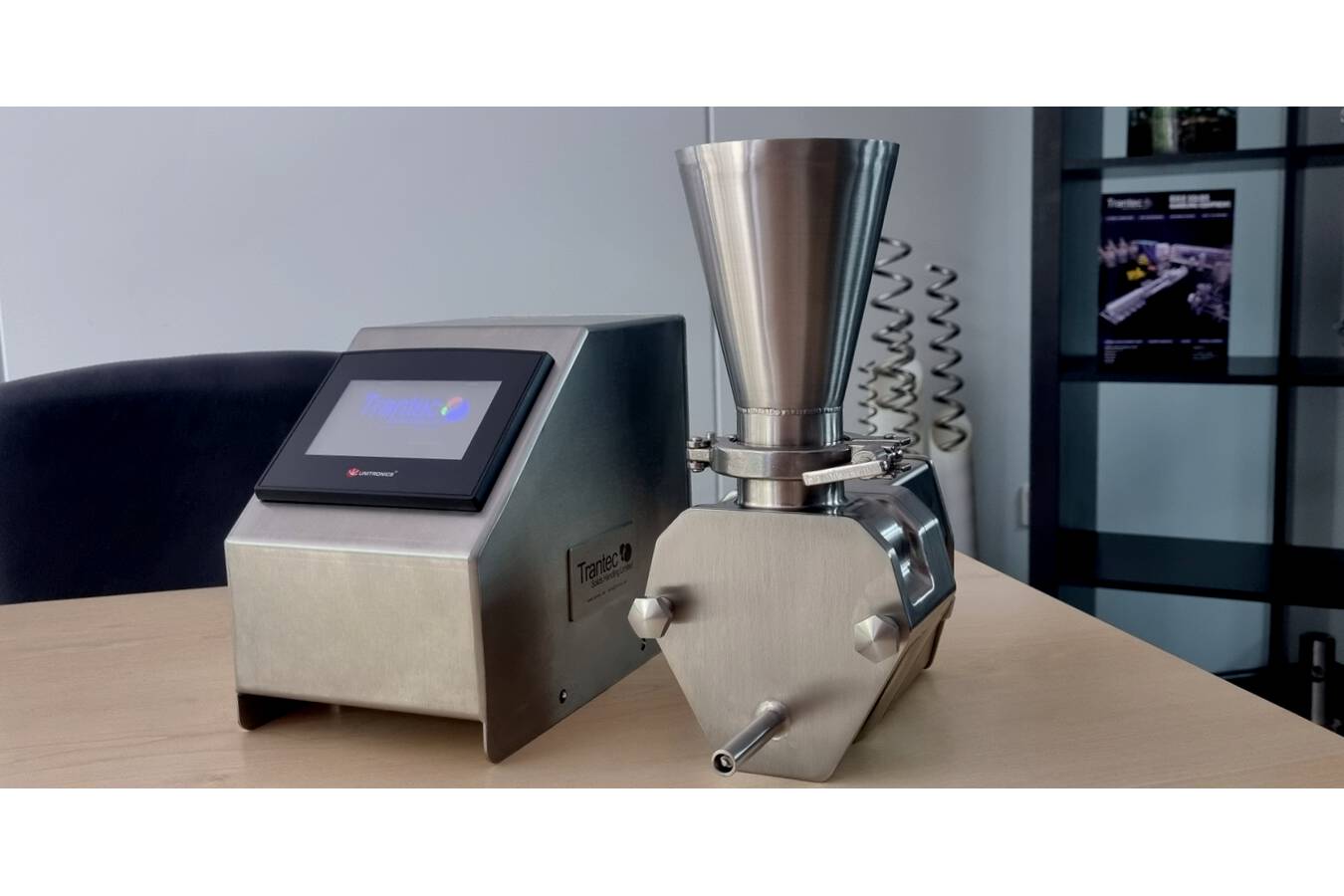 Dosierlösung für kritische Kleinstmengen-Anwendungen Spezialgeräte sichern die Prozesseffizienz und Produktqualität durch Vermeidung von Abweichungen bei den Materialmengen.