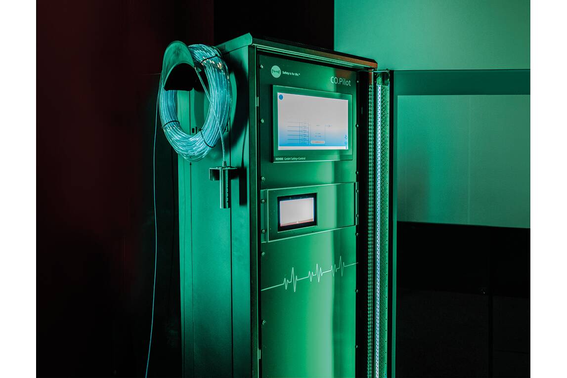 REMBE CO.Pilot Success Story – Saalemühle Alsleben Die frühzeitige Erkennung von Brandgefahren gehört zu den größten Herausforderungen in der Müllerei. Enorme Luftströme und geschlossene Prozesse führen dazu, dass Rauch oder Hitze oft erst dann wahrnehmbar sind, wenn es bereits zu spät ist.