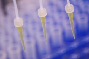 TechnoPharm 2010: Die Welt der Life Science Prozesstechnologien Attraktives Rahmenprogramm nimmt Formen an