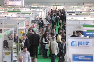 Weiter auf Erfolgskurs - easyFairs SCHÜTTGUT easyFairs SCHÜTTGUT 2011 erzielt Aussteller- und Besucherrekord