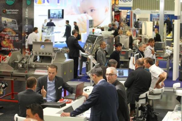 Positive Bilanz für POWTECH und TechnoPharm 2014 