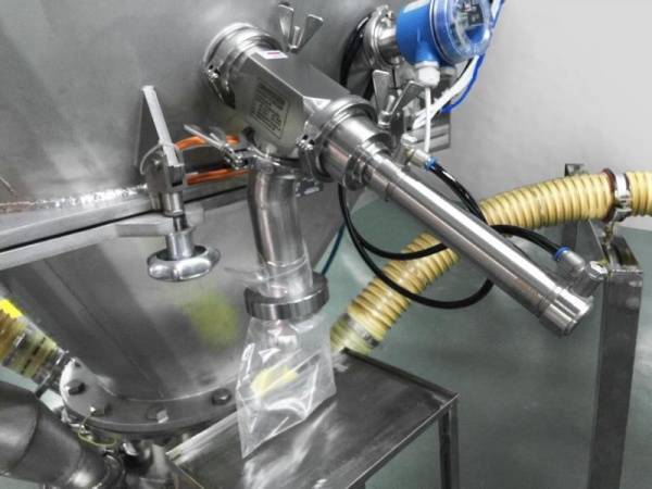 Dinnissen zeigt verbessertes Easy-to-Clean Probenahmesystem 