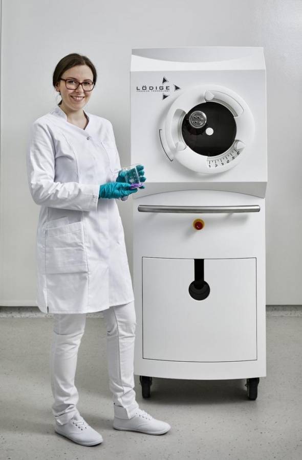 Der neue Laborcoater LC Lab von Lödige Benutzerfreundlichkeit neu definiert