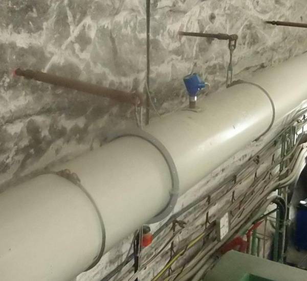 Reingasseitige Staubmessung mit ProSens Abluftreinigung einer pneumatischen Förderanlage