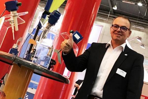 UWT Füllstandmessung auf der SMART AUTOMATION Smarte Lösungen im Bereich Füllstand- und Grenzstandmessung 