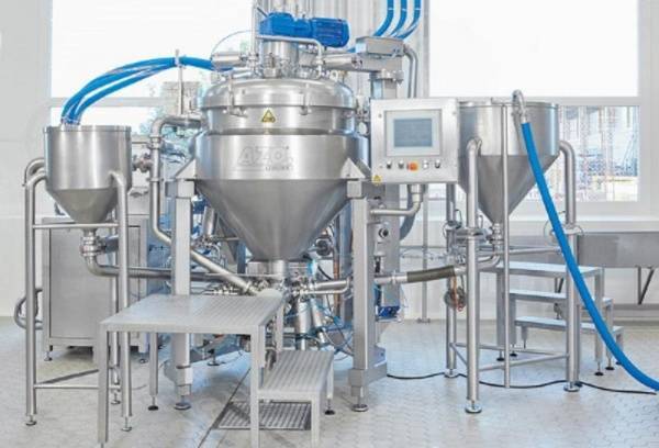 AZO LIQUIDS – Solids meets Liquids 