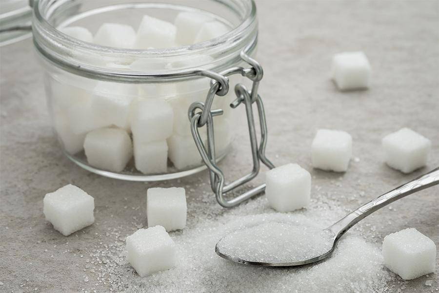 Vibrationssiebmaschine zur Absiebung von Weißzucker Europäischer Zuckerhersteller vertraut in Zukunft auf die RHEWUM-Qualität und ersetzt vier