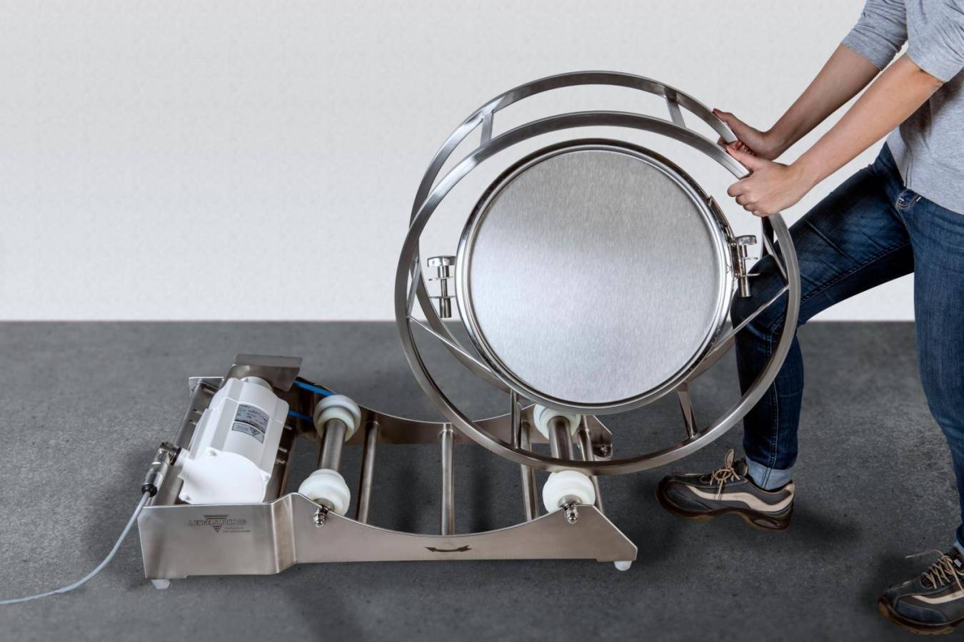 Rhönradmischer in neuem Hygienic Design Mischtechnik für hohe Hygieneansprüche